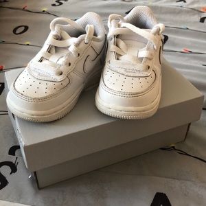 Infant Nike Force Sneakers
